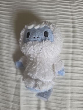 Hallmark Itty Bittys Abominable Snowman Stuffed Animal - Like New